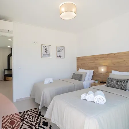 Villa Anita - By Sch *